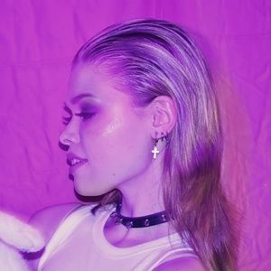 Meet your Posher, Sydney